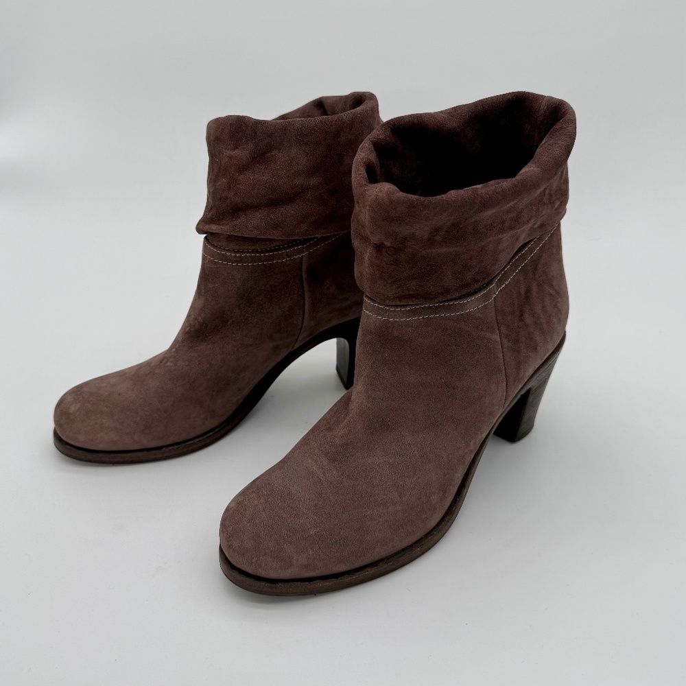Fiorentini + Baker Turn Cuff taupe suede boot size 41, like new